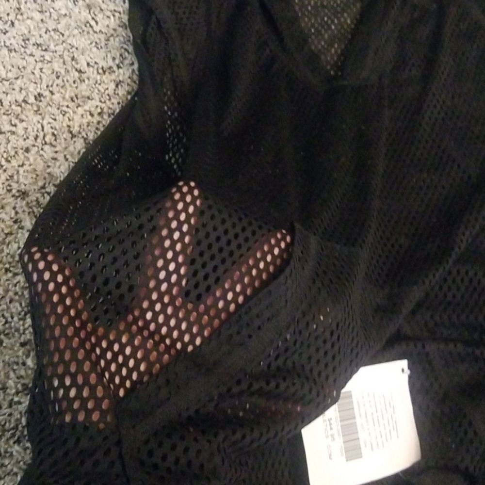 Hooded tank - Picture 4 of 4